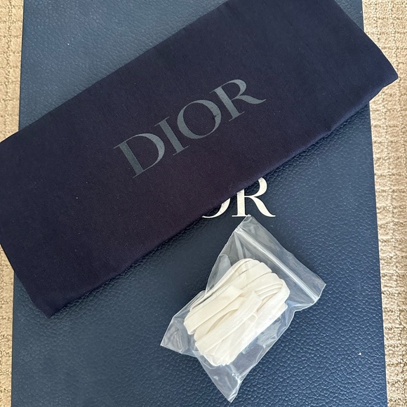 White Dior Oblique Transparency Size 41 - Picture 5 of 6